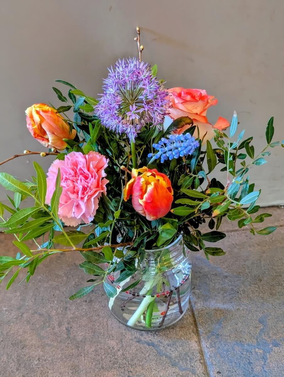 Tafelboeketje op leenvaas